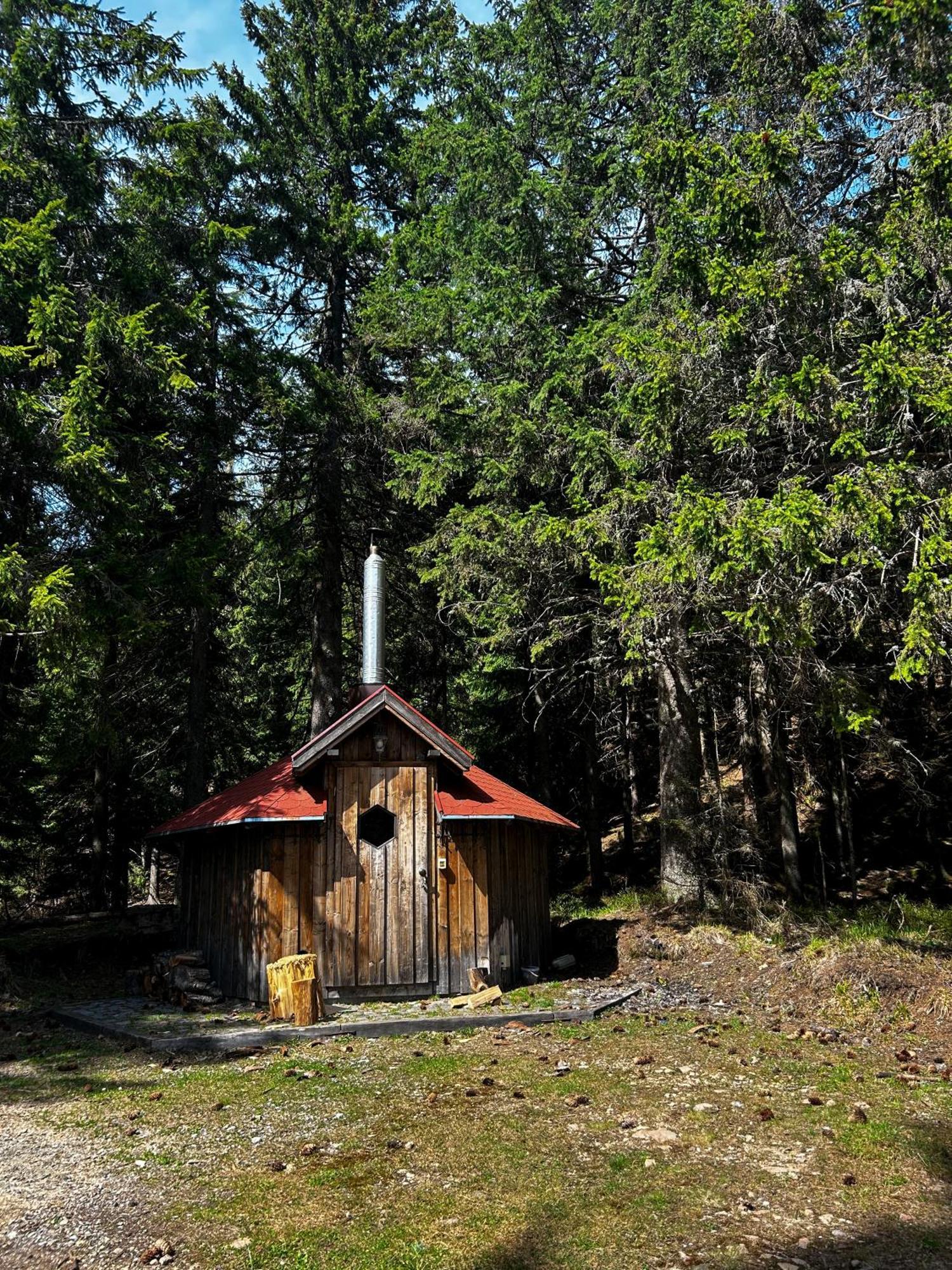 Natura Haziko Izvoare  Exterior photo